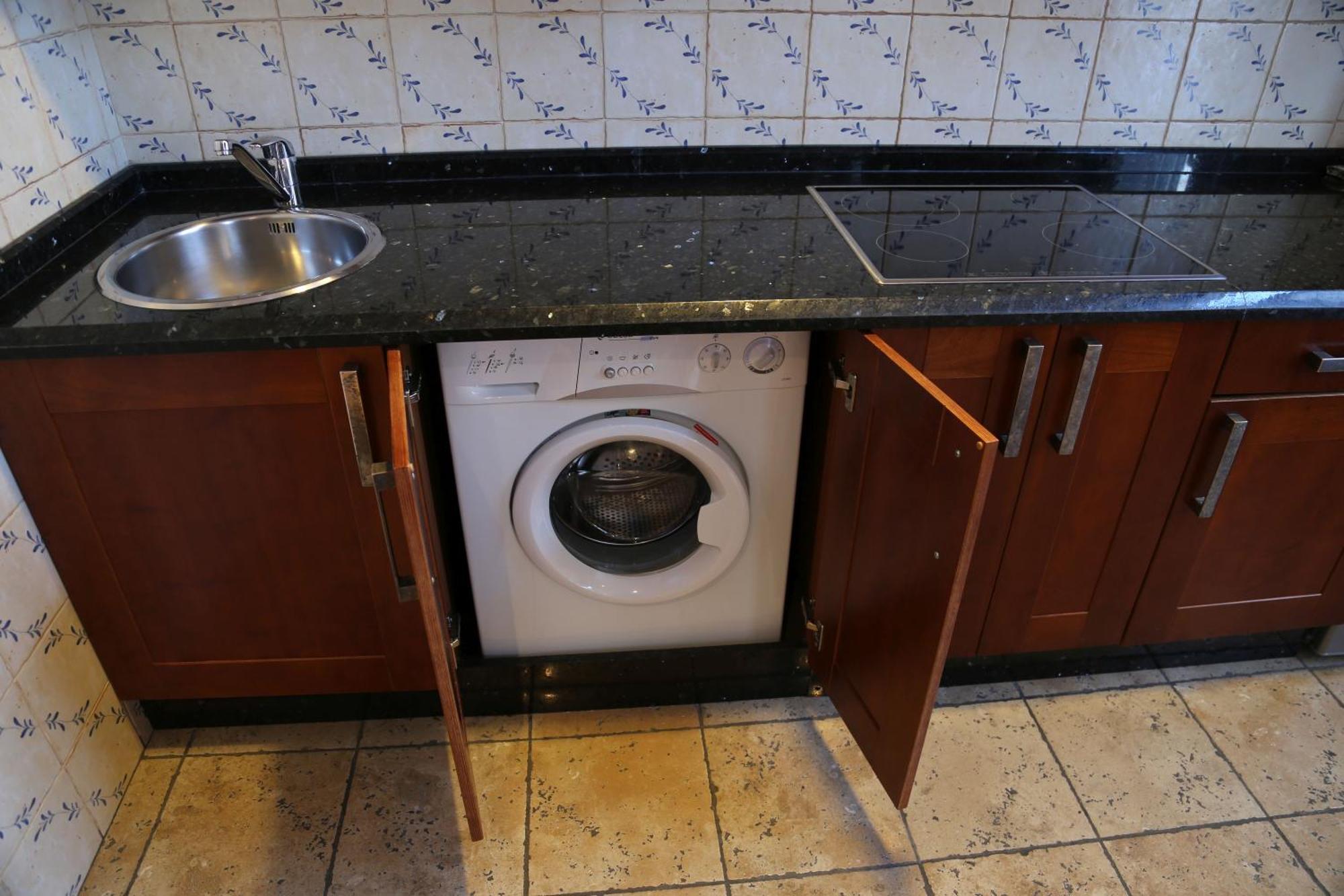 Apartamentos La Pontiga *** Infiesto Værelse billede
